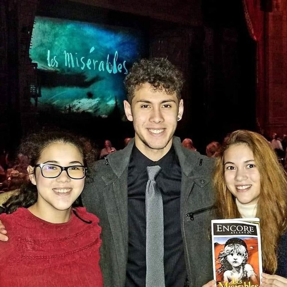 Meet your Posher, Nico